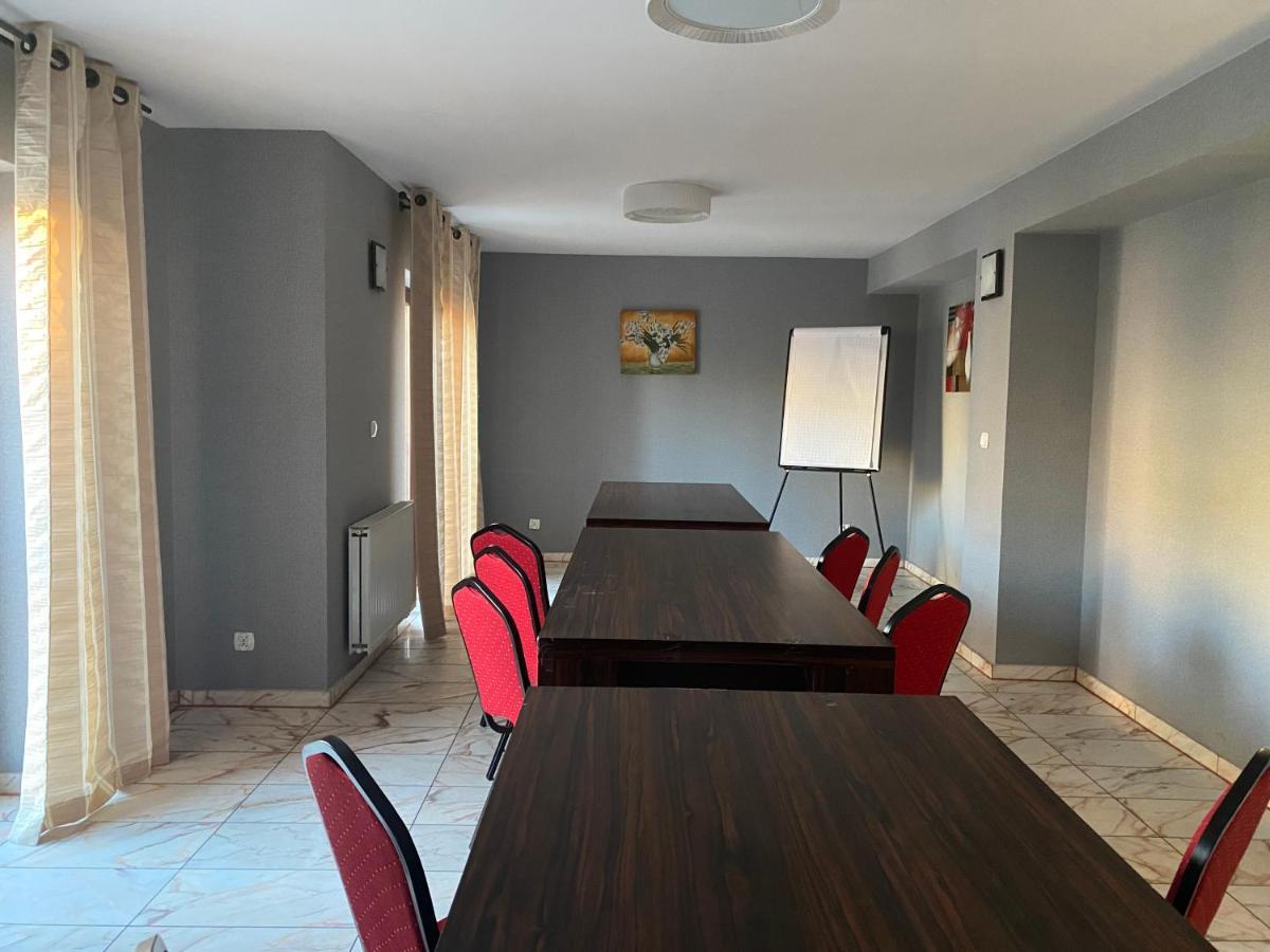 Hotel Marta Oława Dış mekan fotoğraf
